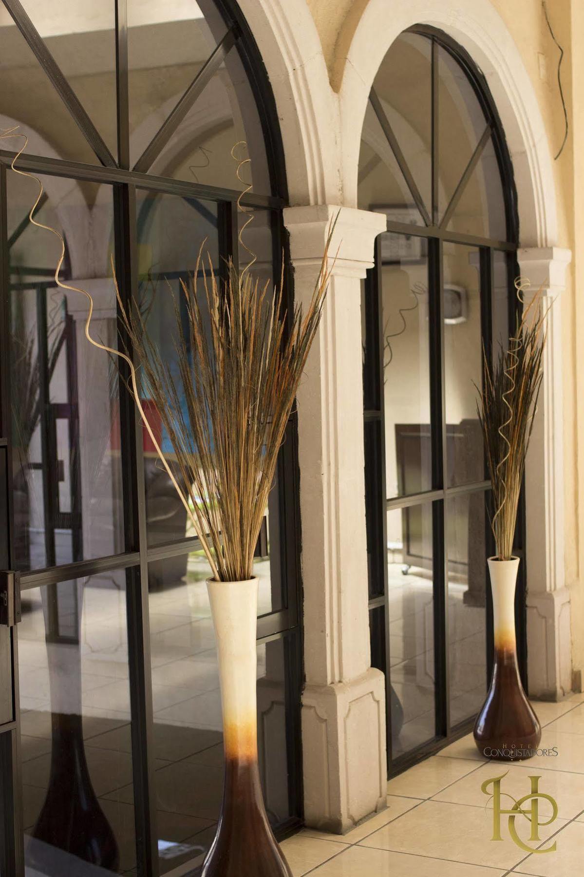 Hotel Conquistadores Сакатекас Экстерьер фото